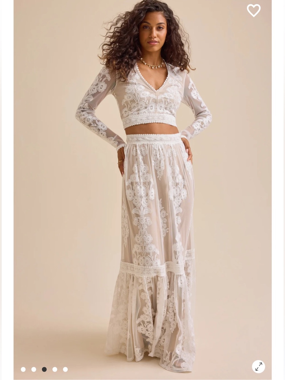 🆕#45~Altar'd State Arissa Floral Embroidered Top, Size XS - Picture 3 of 10